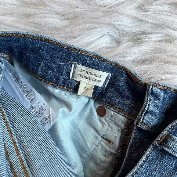 MADEWELL 9" Mid-Rise Skinny Crop Jeans: Button-Front TENCEL™ Denim Edition, 25 - Picture 7 of 10